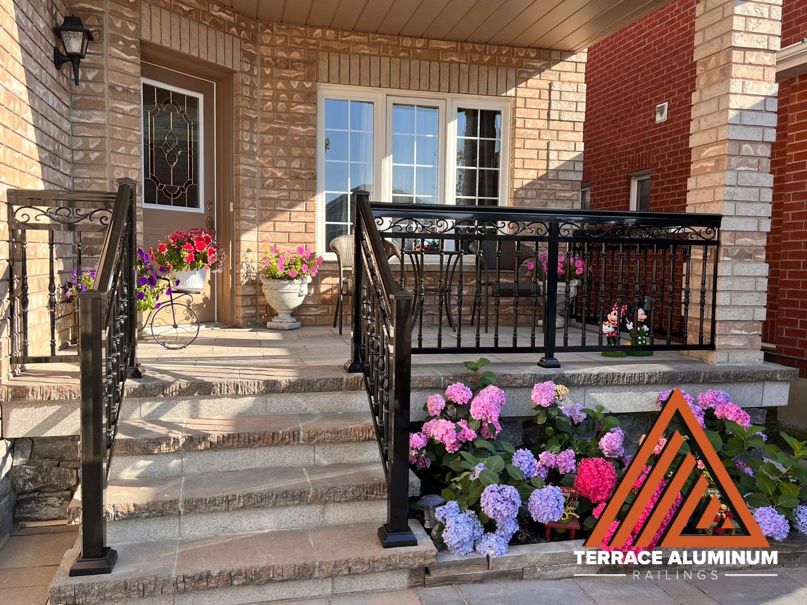 black exterior aluminum railings